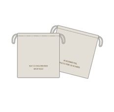 Cipő zsák pamut elöl és hátul arany hímzés 4 nyelven 38x40 cm