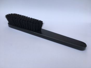 Neut. ruhakefe fekete