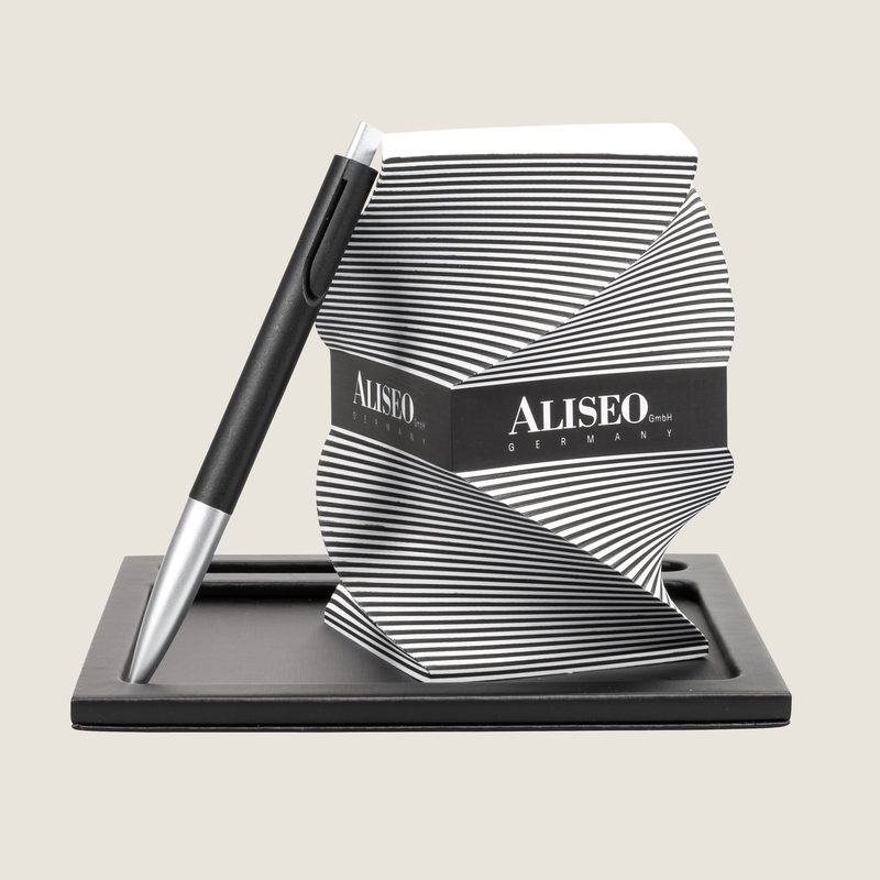 The Londoner, Note Pad Mat, black