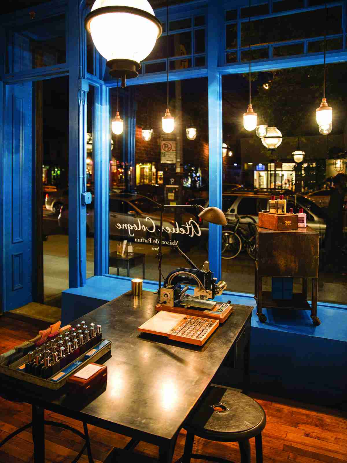 Atelier Cologne brooklyni butikbelső