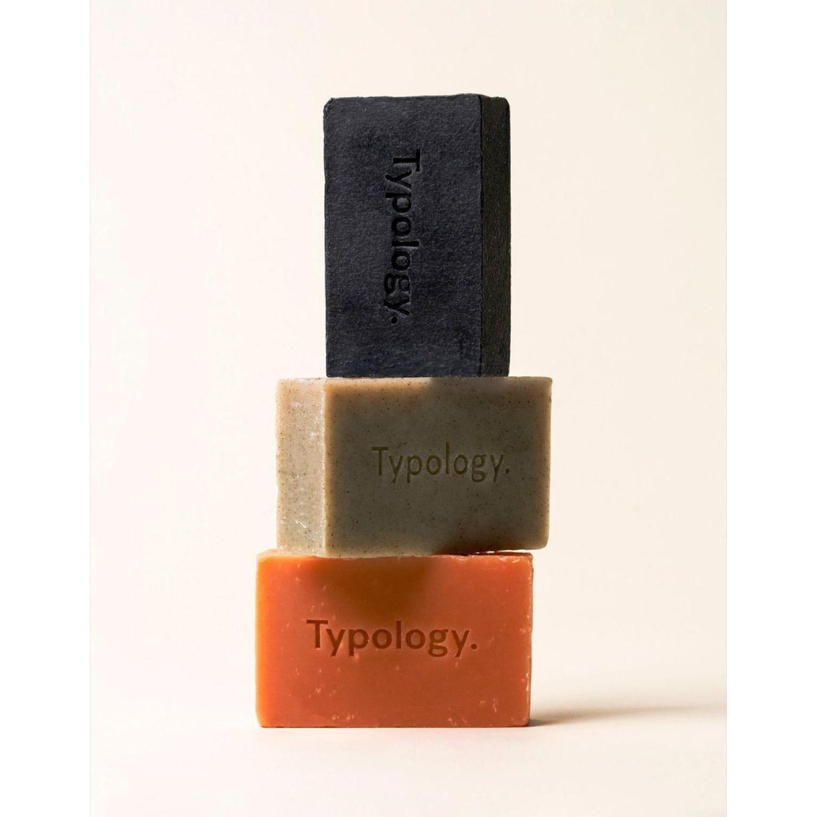 Typology szappanok egymásra helyezve