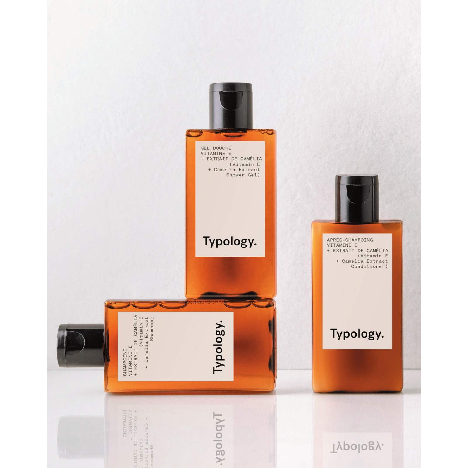 Typology 40 ml-es flakonok a fürdőszobapulton