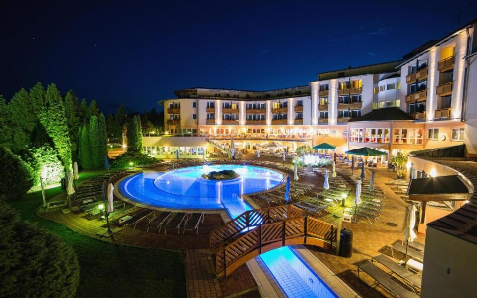 Lotus Therme Hotel Spa